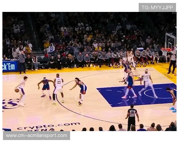 詹姆斯妙传拉开攻势,湖人打出流畅配合