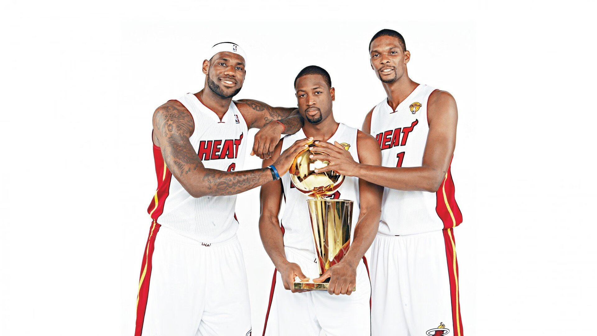 乌拉圭男篮在国际比赛中持续奋战，迈向更高世界舞台