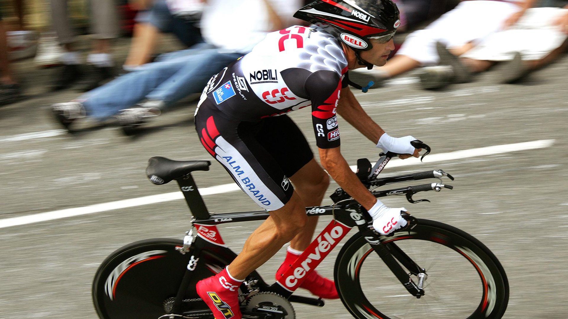 体育创新赛事激发青年群体参与热情，体育创新举措